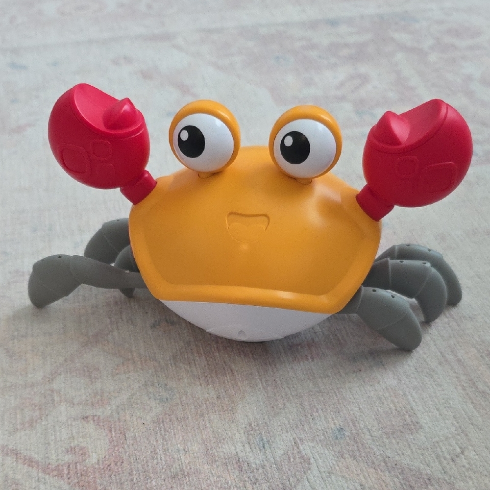 Viral Tik Tok Dancing Crab Baby Tummy Time Toy